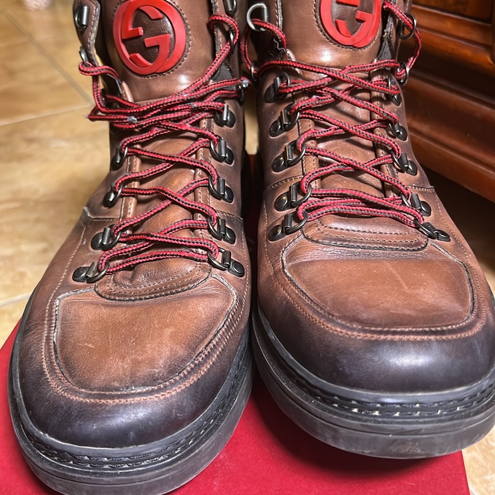 Gucci Brown Leather Luxury Trekking Boots, Size 10, Wonderful condition! - Picture 4 of 8